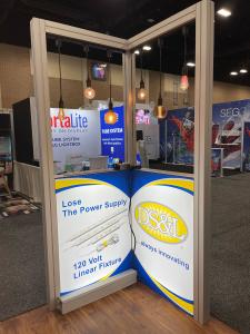 RENTAL: 10 x 20 Island Design with Curved Double-Sided Gravitee Wall Structure -- View 6